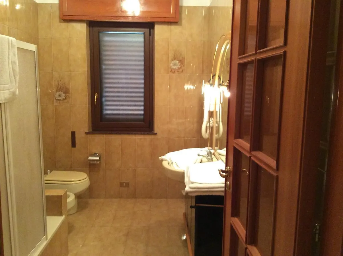***  Orlando Vacanze Bed & Breakfast Pizzolungo Italy