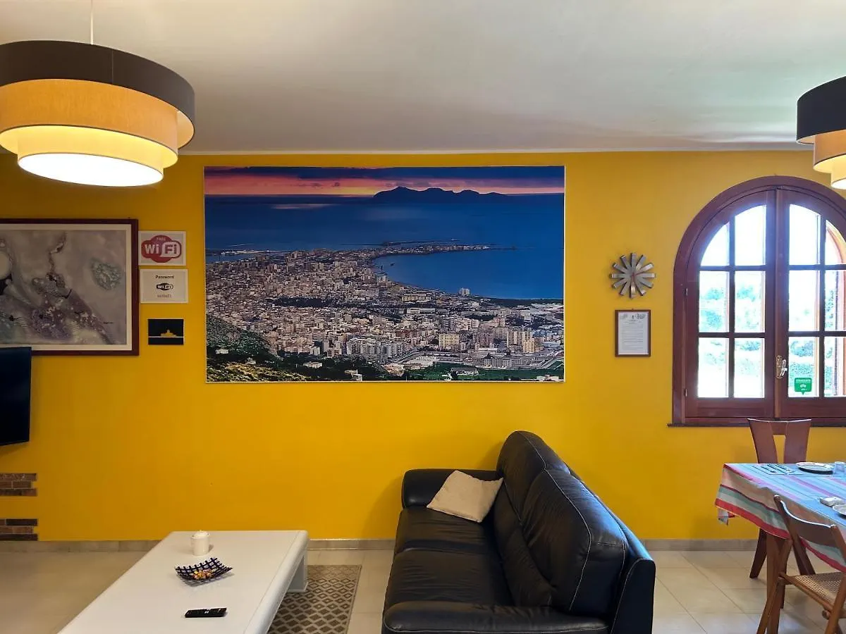 Orlando Vacanze Bed & Breakfast Pizzolungo 3*, Erice Italy